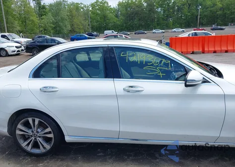 2020 Mercedes-Benz C 300 из США, поврежденный, VIN WDDWF8DB1LR543088